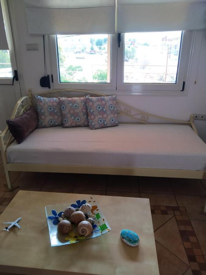 Zoe'S Apartment 니키티 외부 사진